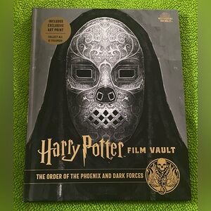 HARRY POTTER FILM VAULT #8:THE ORDtOF THE PHOENIX AND THE DARK FORCES.